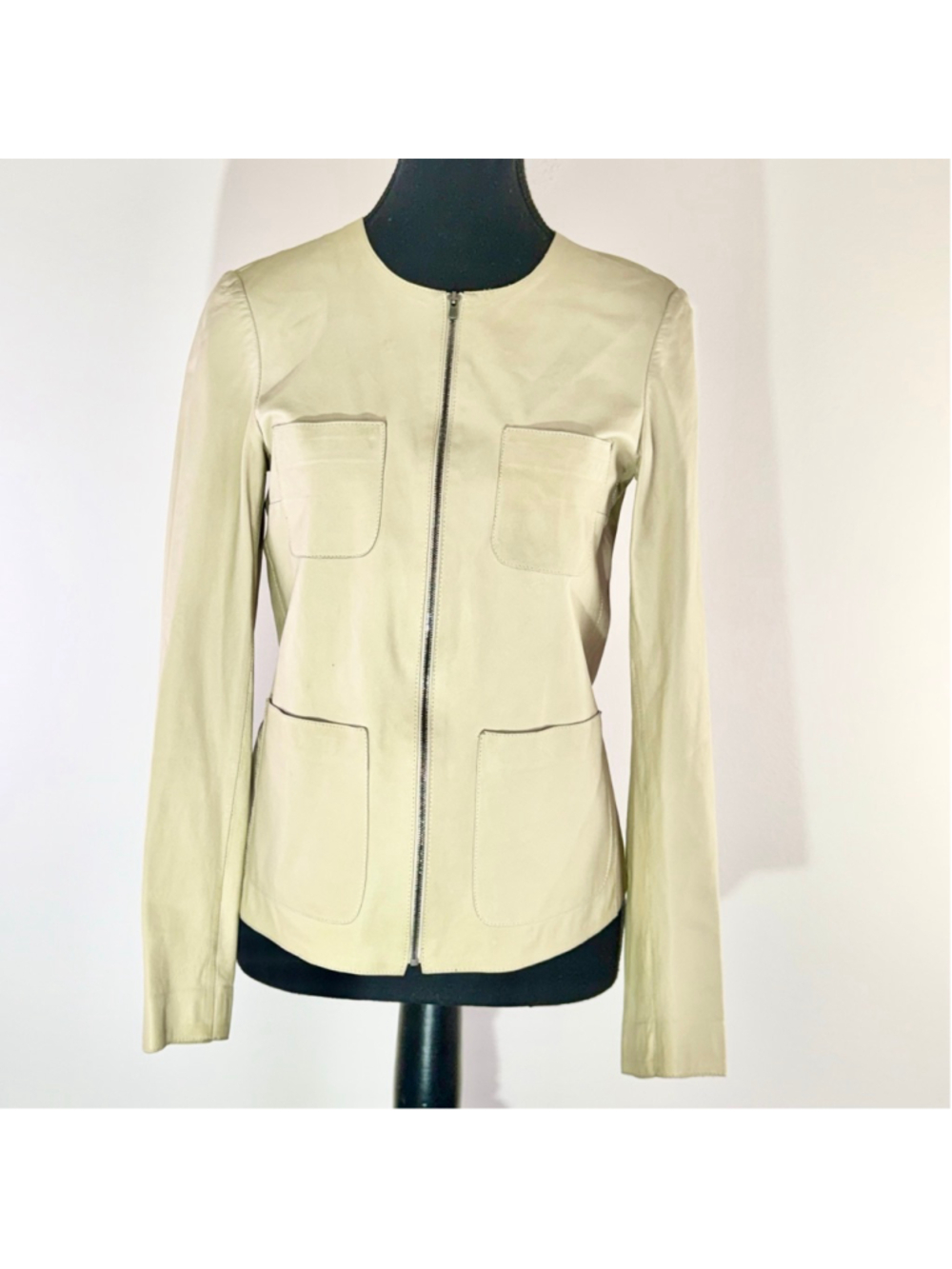 Façonnable Leather Jacket Women’s 4 Calfskin Zip Neutral Minimalist Luxury Beige